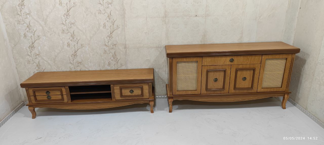 کنسول و تی وی فرانسوی حصیری